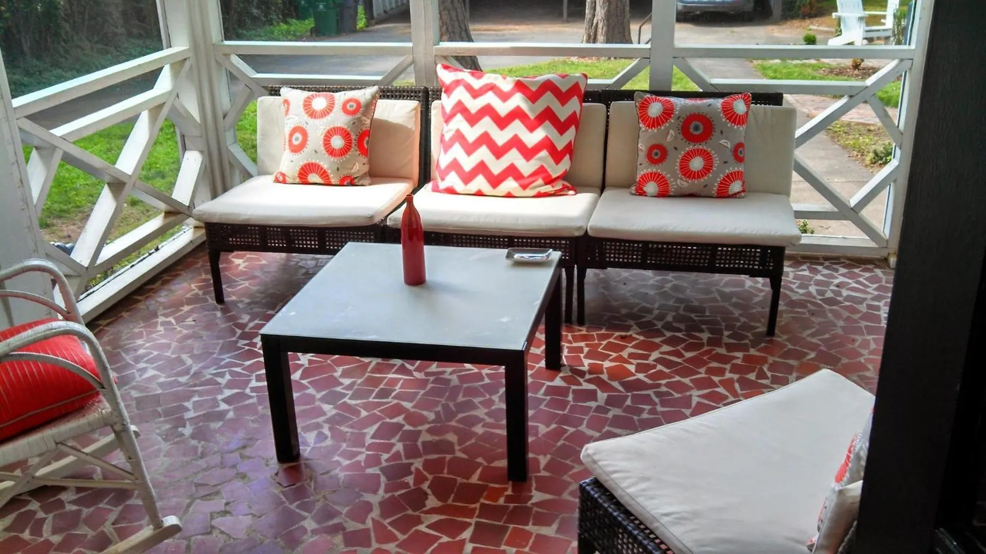 The Home Collection Clt: 600 Hermitage Charlotte