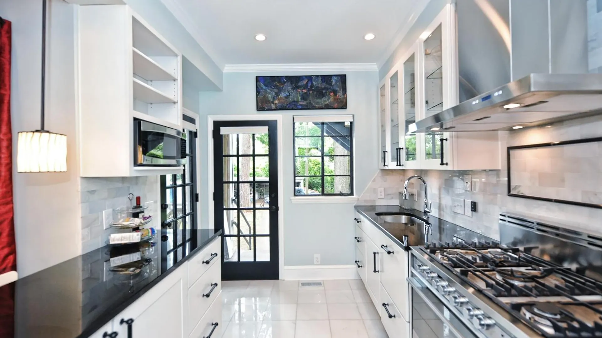 The Home Collection Clt: 600 Hermitage Charlotte